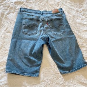 Levi’s | Stretch Denim Bermuda Shorts 30